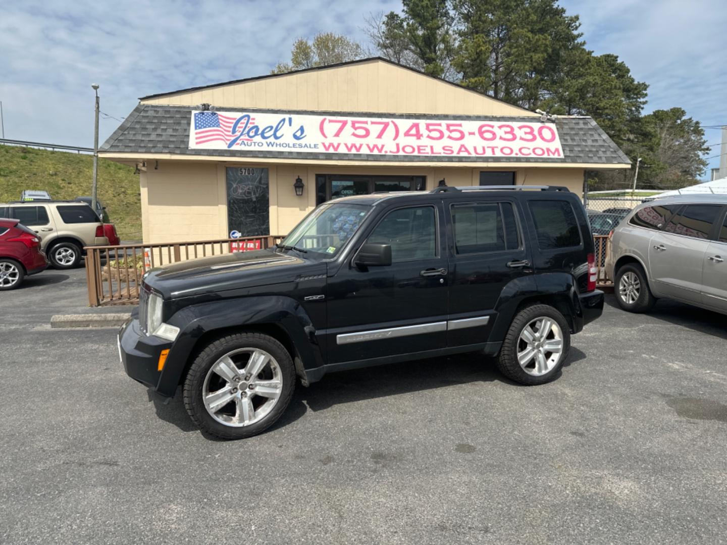 2012 Black Jeep Liberty Limited Jet 4WD (1C4PJMFK8CW) with an 3.7L V6 SOHC 12V engine, 4-Speed Automatic transmission, located at 5700 Curlew Drive, Norfolk, VA, 23502, (757) 455-6330, 36.841885, -76.209412 - Photo#0